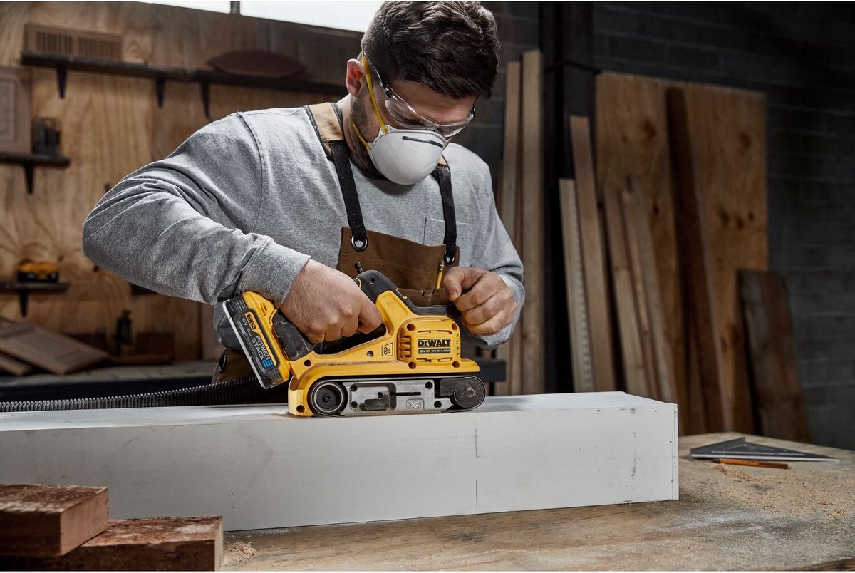 DeWALT DCW220P2 Accu bandschuurmachine 75x533mm 18V XR 5.0Ah in TSTAK – foto 6