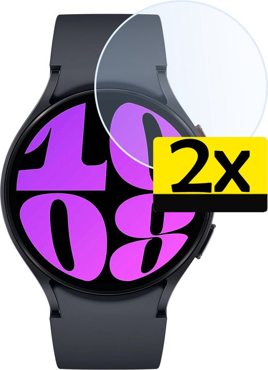 Zwarte smartwatch met paars display en een transparante screenprotector. De '2x' aanduiding suggereert twee stuks.