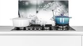 Spatscherm keuken 60x30 cm - Kookplaat achterwand natuur - Bloemen zwart wit - Muurbeschermer hittebestendig - Spatwand fornuis - Hoogwaardig aluminium - Aanrecht bescherming