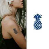 Temporary Tattoo Ananas (6x6 cm) [Semi-Permanente Neptattoo - Tijdelijke tatoeage - Nep Fake Tattoos - Water overdraagbare festival sticker henna outfit tattoo - Glitter tattoo - Volwassenen Kinderen Jongen Meisje]