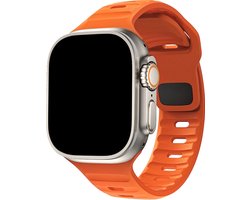 Stravo Outdoor Siliconen Sport bandje - Geschikt voor Apple Watch 46mm (Series 10/11), 45mm (Series 7/8/9), 44mm (Series 4/5/6, SE 1/2/3), 42mm (Series 1/2/3), 49mm (Ultra 1/2/3) - Waterproof heavy duty silicone Horlogebandje - Oranje(Orange)