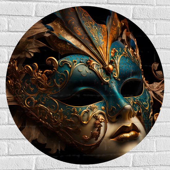 Muursticker Cirkel - Venetiaanse carnavals Masker met Blauwe en Gouden Details tegen Zwarte Achtergrond - 80x80 cm Foto op Muursticker