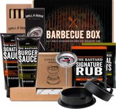 Barbecue Box met The Bastard items | Barbecue cadeaupakket | BBQ Cadeaubox | Zomerpakket | Zomer cadeau | Zomer cadeau man | BBQ accessoires cadeau | BBQ spullen cadeau | Vaderdag cadeau | The Bastard cadeau