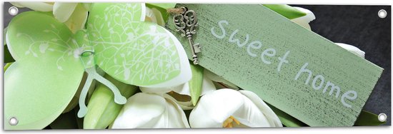 Tuinposter – Bloemen - Tulpen - Wit - Groen - Bordje - tekst - Vlinder - Sleutel - 90x30 cm Foto op Tuinposter (wanddecoratie voor buiten en binnen)