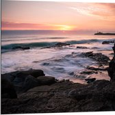 Dibond - Zonsondergang - Zee - Rotsen - Stenen - Water - Schuim - Golven - 80x80 cm Foto op Aluminium (Wanddecoratie van metaal)