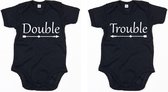 Baby Romper set Double Trouble 6-12 maand - Zwart - Rompertjes baby met tekst - Rompertjes voor tweeling