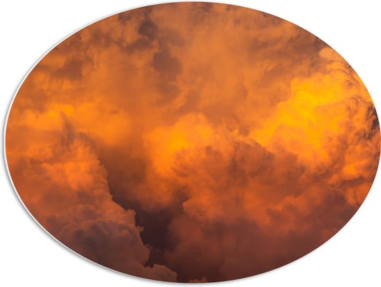 PVC Schuimplaat Ovaal - Oranje Gloed van Zon over de Wolken - 68x51 cm Foto op Ovaal (Met Ophangsysteem)