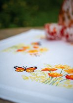 Oranje Bloemen en Vlinder Voorbedrukt Tafelkleed Vervaco Borduurpakket