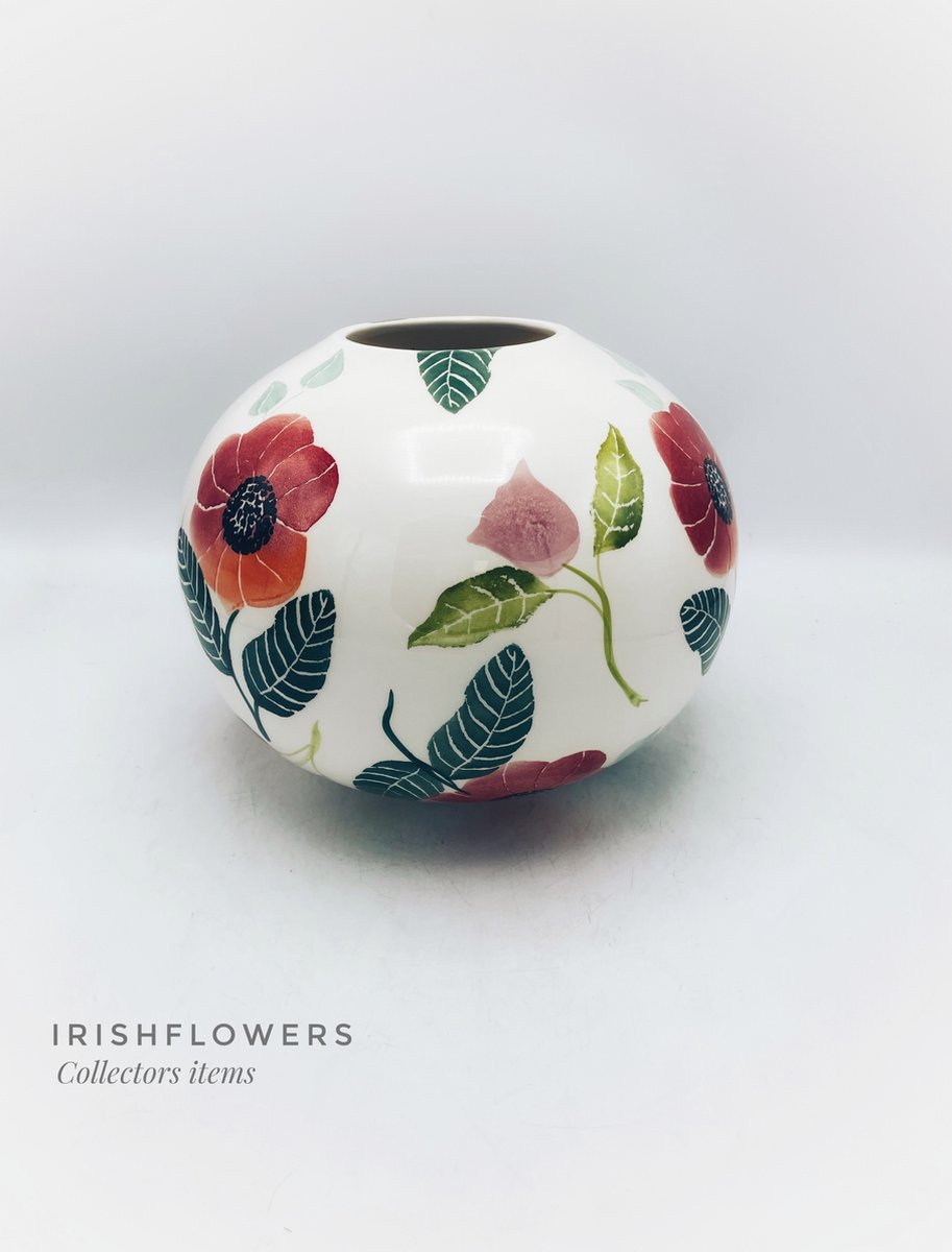 Vaas - Villa Pottery - Decoratie - Bloemenvaas - Woondecoratie - Keramiek - Handgemaakt - Redgarden 2_1