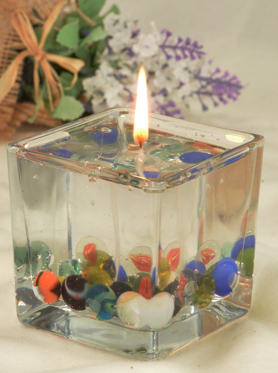 Exclusieve XXL Knikker-GELKAARS, vierkant 10x10 cm - hoogte: 10 cm Gemaakt door Candles by Milanne - BEKIJK VIDEO