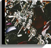Canvas - Rij Koplampen van Motoren in Winkel - 30x30 cm Foto op Canvas Schilderij (Wanddecoratie op Canvas)
