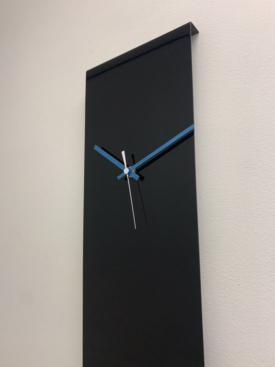 Horloge murale CHANTALBRANDO -- BLACK LINE XL -- DESIGN MODERNE -- MADE IN HOLLAND