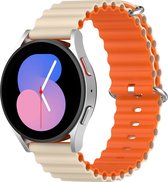Mobigear - Watch bandje geschikt voor Garmin First Avenger Bandje Flexibel Siliconen Gespsluiting | Mobigear Ocean - Wit / Oranje
