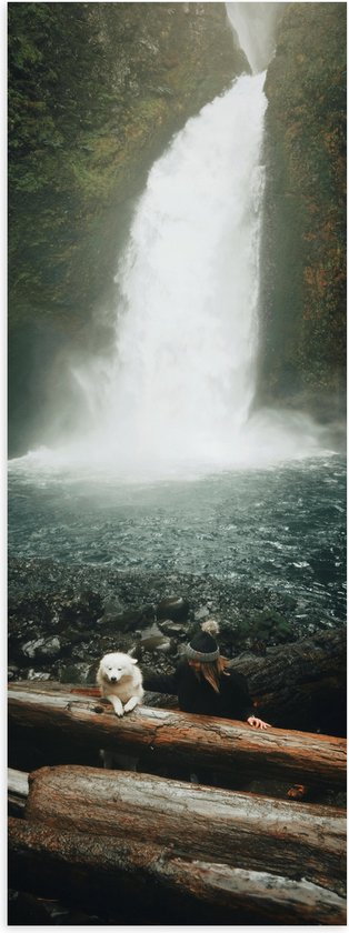 Poster (Mat) - Water - Waterval - Stenen - Hout - Dier - Hond - Persoon - 40x120 cm Foto op Posterpapier met een Matte look