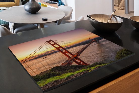 KitchenYeah® Inductie beschermer 81.2x52 cm - Brug - Water - Verenigde Staten - Kookplaataccessoires - Afdekplaat voor kookplaat - Inductiebeschermer - Inductiemat - Inductieplaat mat