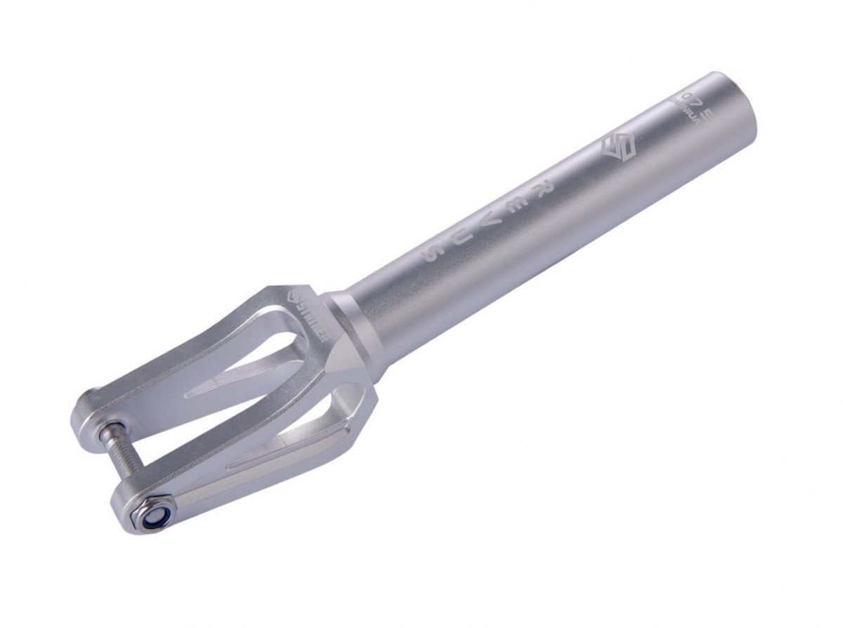 Striker Revus Scs/hic Voorvork Zilver