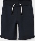 Marineblauwe korte broek met elastische tailleband en witte koordjes.
