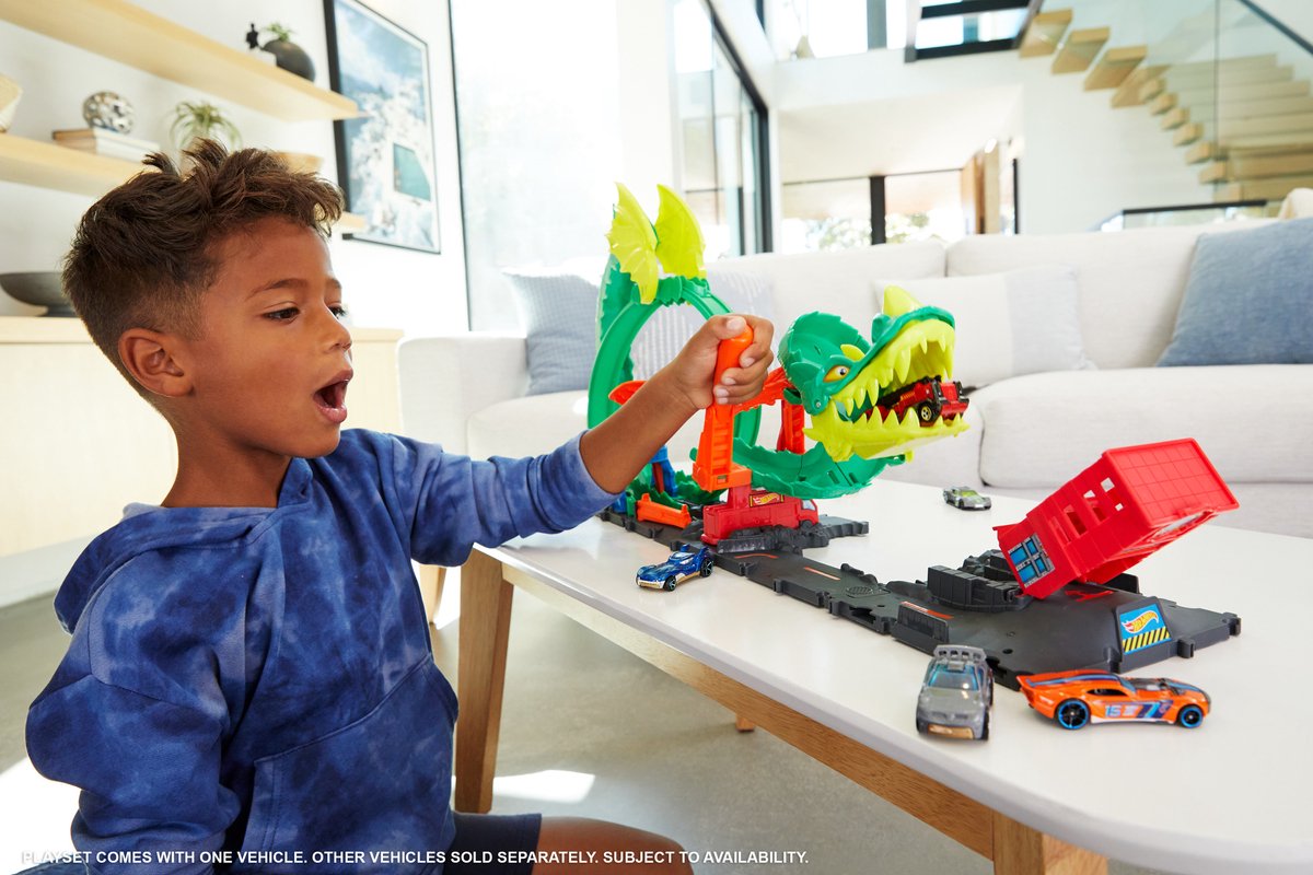 Speelgoed Van Het Jaar Hot Wheels Ultieme Dubbele Draak Transportvoertuig Kidshoekje.nl