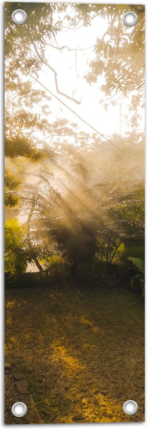 Tuinposter – Huis - Tuin - Groen - Gras - Planten - Bomen - 20x60 cm Foto op Tuinposter (wanddecoratie voor buiten en binnen)