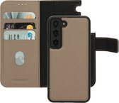 Mobiparts hoesje geschikt voor Samsung Galaxy S23 - Wallet 2-in-1 Boekhoesje - MagSafe - Echt Leder - Uitneembare Case - Sterke Magneet Sluiting - Contactloos betalen - Beige