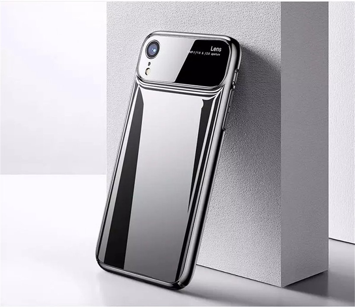 Apple iPhone XR TOTU Magic Mirror/ gehard TPU beschermhoes kleur transparent met zwarte randen + gratis screenprotector