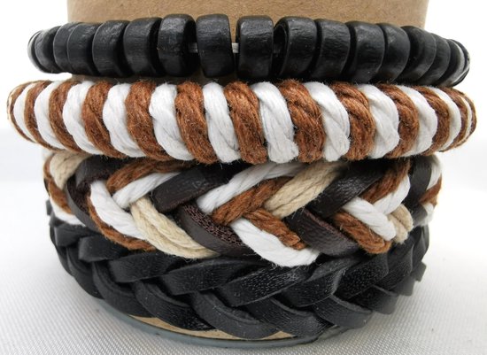 Stoere - heren armband – Set van 4 verschillende bandjes waarvan: Leer, hout kralen, textiel - zelf in grootte instelbaar.