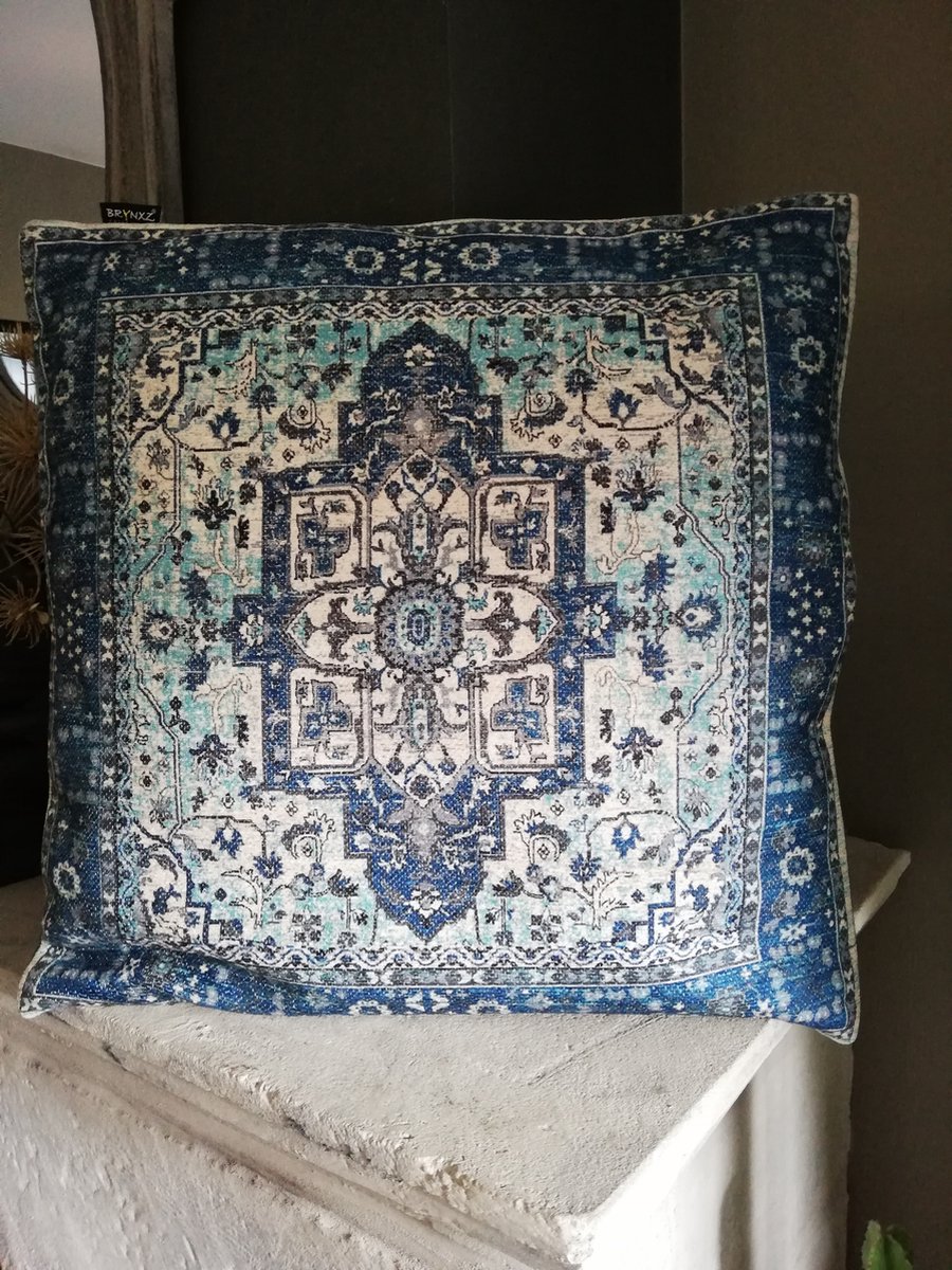 Sierkussen blue jacquard 50 x 50 multi coloured