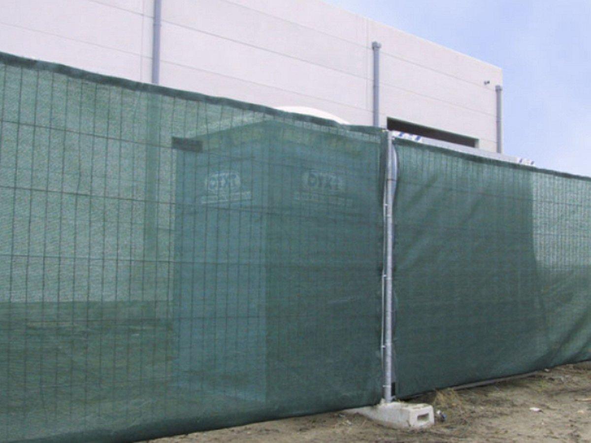 Grillage soudé PRIMO - maille 100x75 mm - fil 2,1 mm | Coloris Vert RAL 6005 Hauteur 1,00 m Longueur 10 m Grillage soudé PRIMO - maille 100x75 mm - fil 2,1 mm | Coloris Vert RAL 6005 Hauteur 1,00 m Longueur 10 m