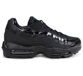 Nike Air Max 95  Sneakers - Maat 38.5 - Vrouwen - zwart