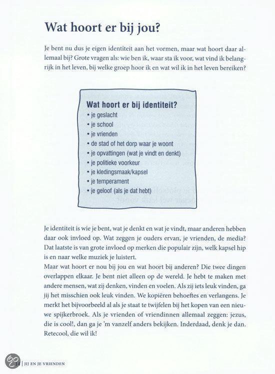 Tekstpagina met de vraag 'Wat hoort er bij jou?' en een lijst met identiteitskenmerken.