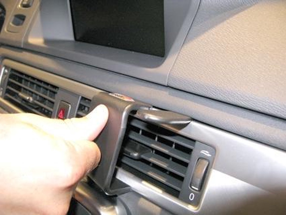 Brodit ProClip houder geschikt voor Volvo S80/ V70 II / XC70 2012-2016 Angled mount, Hoog