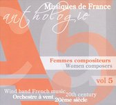 Femmes Compositeurs, Vol. 5: Orchestre à vent 20ème siècle