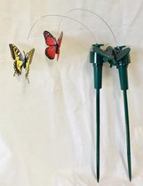 Vlinders die vliegen op solar zonne energie (werkt ook met batterij als er geen zon is). levensechte decoratieve fladderende vlinder op solar voor u thuis of in de tuin.prijs is  p