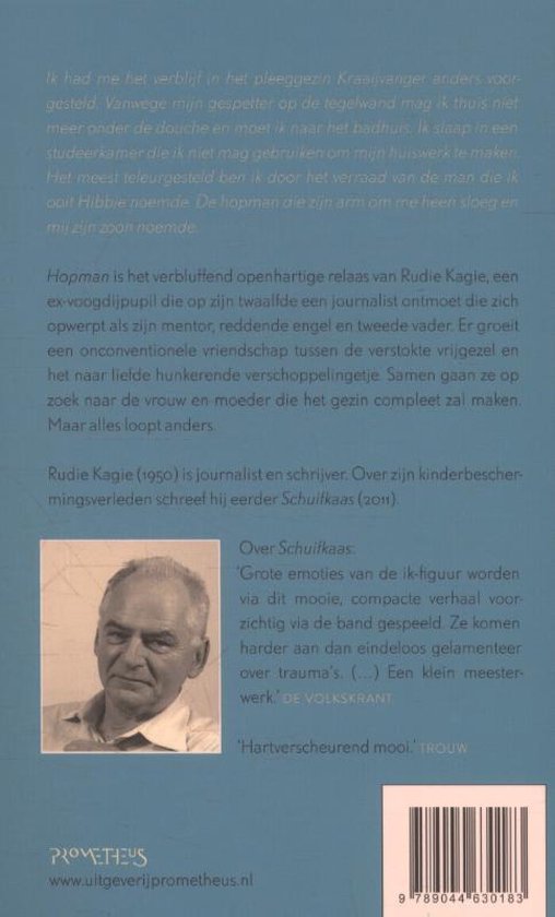 Achterkant van het boek 'Hopman' met foto van Rudie Kagie en tekstuele beschrijvingen.