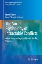 Peace Psychology Book Series 27 - The Social Psychology of Intractable Conflicts