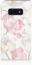 Geschikt voor Samsung Galaxy S10e Standcase Hoesje Design Lovely Flowers