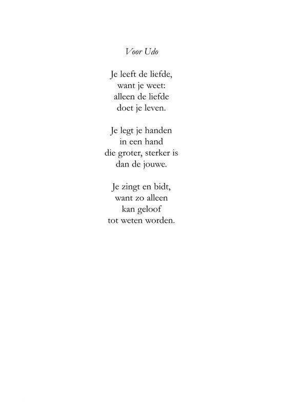 Boekpagina met een gedicht beginnend met 'Voor Udo'.