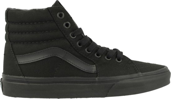 Zwarte Vans SK8-Hi high-top sneakers van canvas met veters en een zwarte zijstreep van leer.