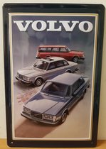 Volvo auto's reclamebord van metaal 30 x 20 cm GEBOLD EN MET RELIEF METALEN-WANDBORD- RECLAMEBORD - MUURPLAAT - VINTAGE - RETRO - HORECA- WANDDECORATIE -TEKSTBORD - DECORATIEBORD -