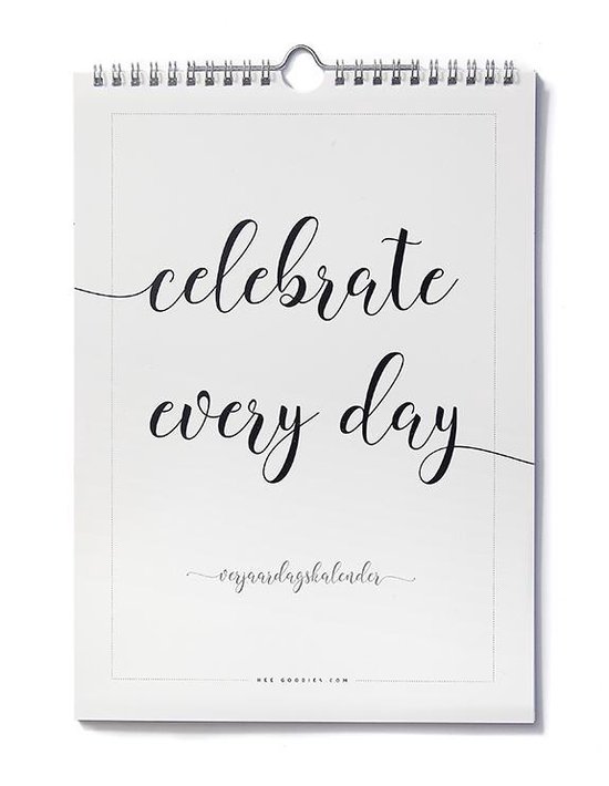 Verjaardagskalender geen jaartal zwart wit A4 staand volwassenen  minimalistisch met quotes | bol.com