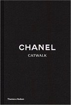 Chanel : the Complete Karl Lagerfeld Collections