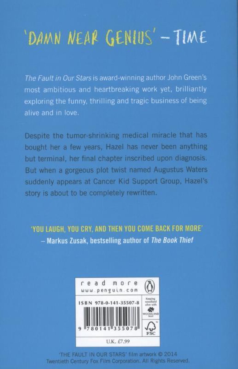 De achterkant van het boek 'The Fault In Our Stars' met tekst en een streepjescode.
