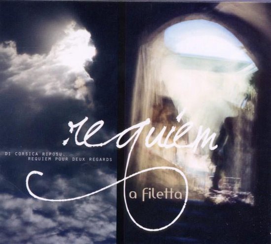 Hoes van Requiem Pour Deux Regards