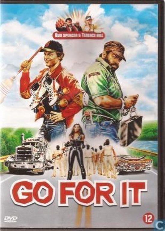 Film "Go For It" met Bud Spencer en Terence Hill, een vrachtwagen en een auto op een weg.