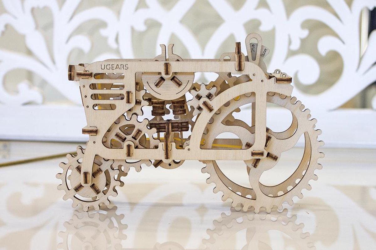 Ugears Modelbouw Hout Tractor — afbeelding 15