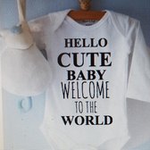 Baby Rompertje cadeautje zwangerschap aankondiging tekst hallo | hello cute baby welcome to the world  | lange mouw | wit zwart | maat 62/68 | geboorte kraamcadeau cadeau