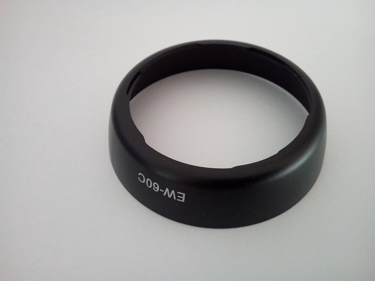 Zonnekap EW60C voor Canon EFS 1855mm