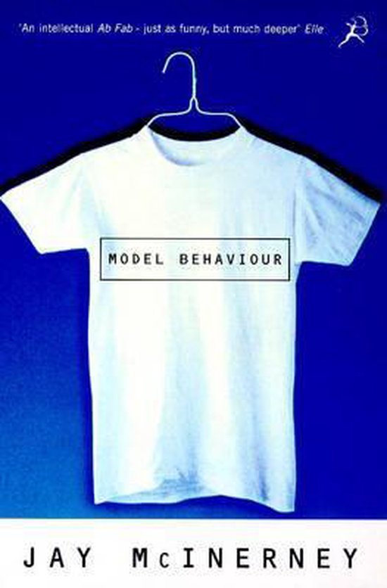 Wit T-shirt met de tekst "MODEL BEHAVIOUR" in een zwart kader. De auteur is Jay McInerney.