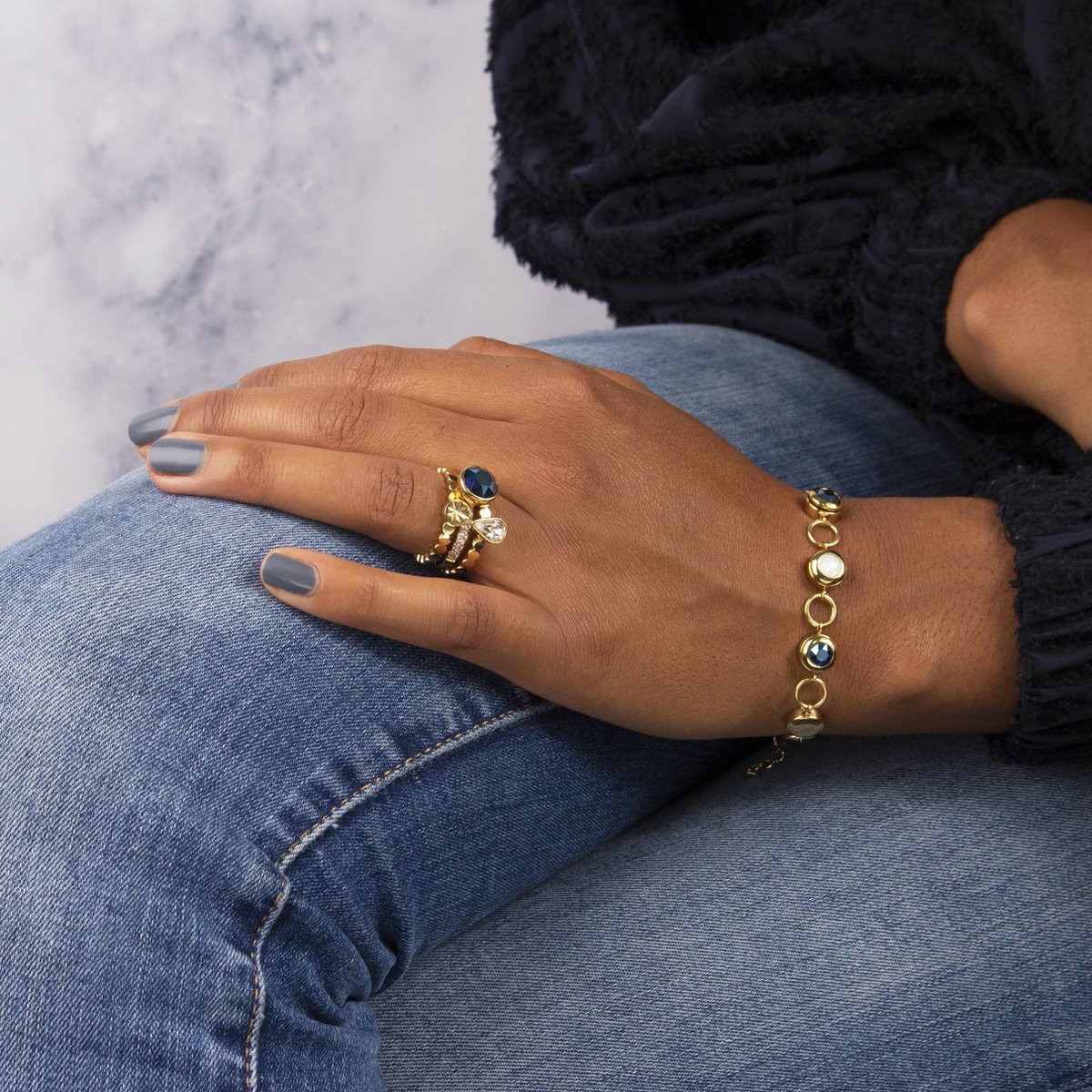Melano Vivid Tripple Stone armband - goudkleurig - dames | bol.com