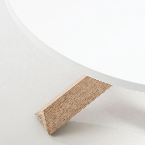 Kave Home Salontafel Lotus 65 Cm Wit Gelakt MDF Met Massief Eiken Kave Home Salontafel Lotus 65 Cm Wit Gelakt MDF Met Massief Eiken